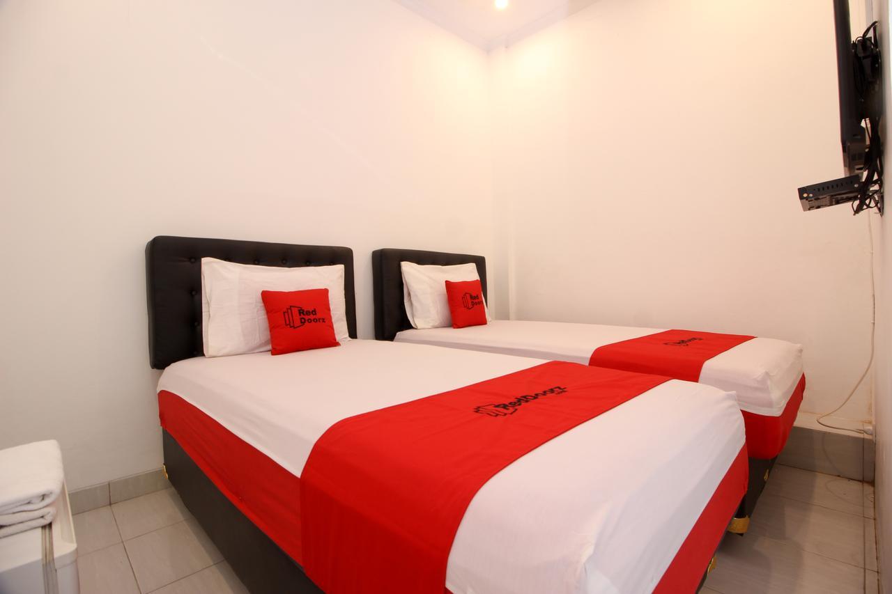 Reddoorz Plus @ Prawirotaman 3 Yogyakarta Eksteriør billede