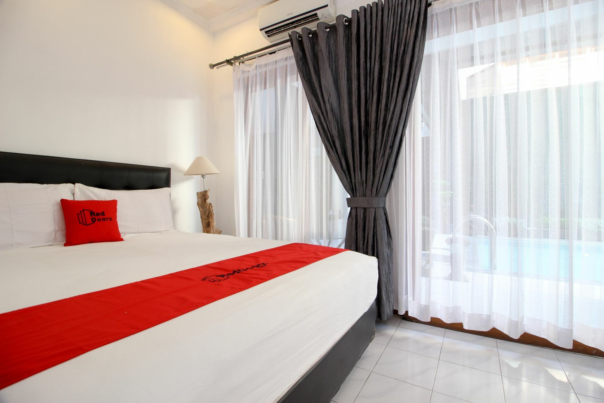 Reddoorz Plus @ Prawirotaman 3 Yogyakarta Eksteriør billede