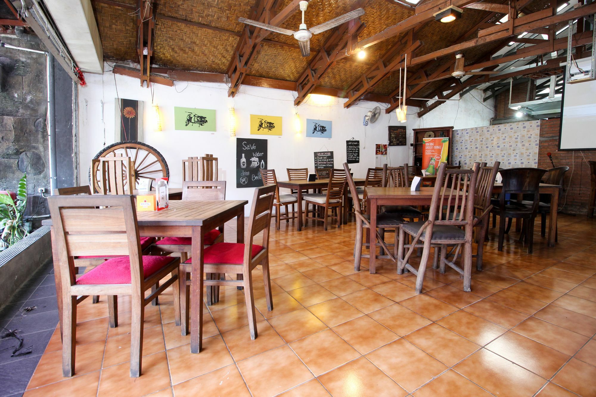 Reddoorz Plus @ Prawirotaman 3 Yogyakarta Eksteriør billede